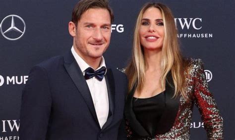 Ilary Blasi e Francesco Totti contro Gente: “Lato B di nostra figlia 